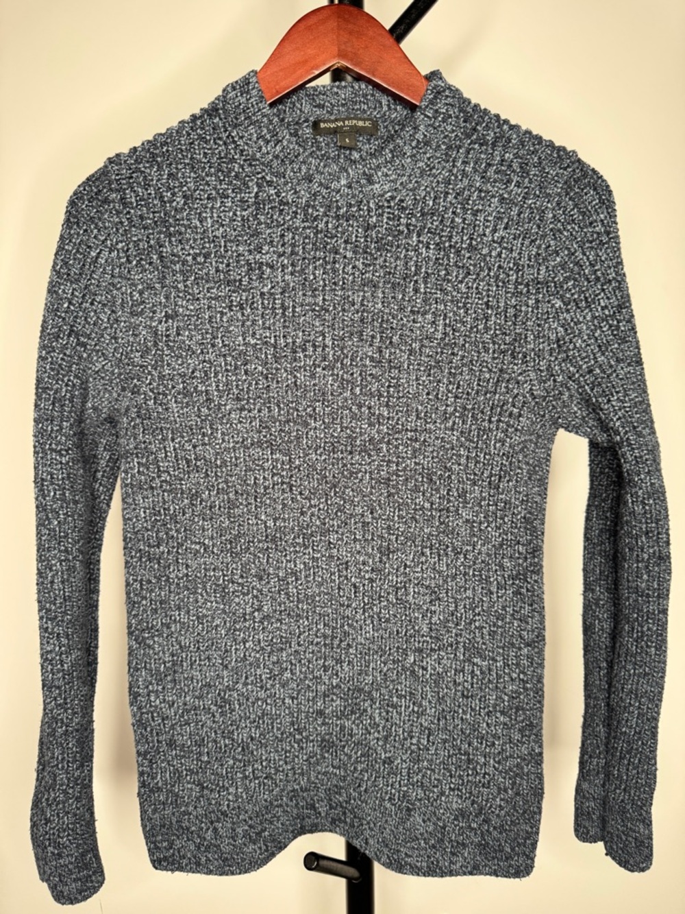 Banana Republic Men's Heathered Blue-Gray Crewneck Sweater